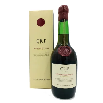 CR & F Aguardente Velha Reserva