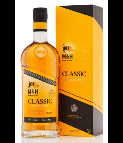 Fles M and H Classic, Israelische single malt whisky, op voorraad bij slijterij t Bockje in Bathmen