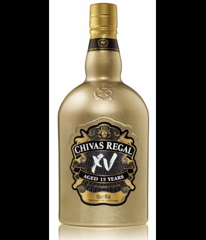 Fles Chivas Regal XV 15 Years Old, single malt whisky, op voorraad bij slijterij t Bockje in Bathmen