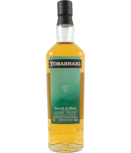 Fles Torabhaig Sound of Sleat Legacy Series Chapter 4, geturfde single malt van het eiland Skye, op voorraad bij slijterij t Bockje in Bathmen