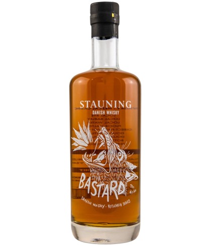 Fles Stauning Bastard, Deense whisky uit West-Jutland, op voorraad bij slijterij t Bockje in Bathmen