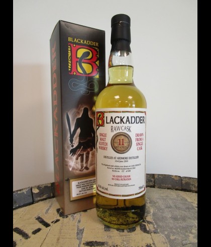 Fles Blackadder Raw Cask Ardmore 2010 11Y #902995, geturfde Highland single malt van de Ardmore-distilleerderij, op voorraad bij slijterij t Bockje in Bathmen
