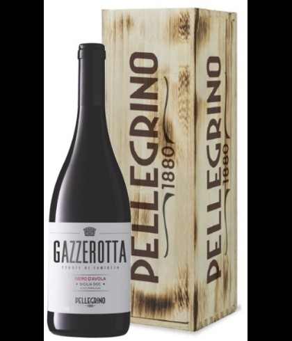 Fles Pellegrino Gazzerotta Nero d'Avola Magnum in kist, wijn op voorraad bij slijterij t Bockje in Bathmen