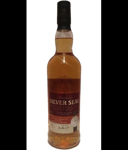 Fles Silver Seal Chassagne Montrachet Burgundy Wood Finish, whisky, op voorraad bij slijterij t Bockje in Bathmen