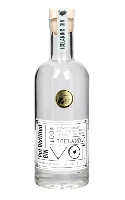 Fles Vor Icelandic Premium Gin, gin van Vór, bij slijterij ’t Bockje in Bathmen
