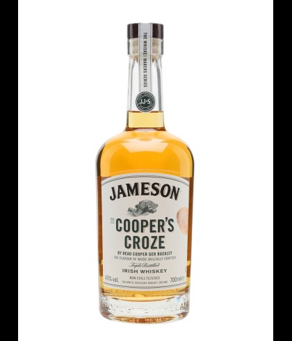Fles Iers whiskey van Jameson, op voorraad bij slijterij t Bockje in Bathmen
