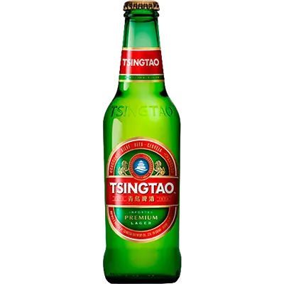 Fles Tsingtao Premium Lager, bier van Tsingtao, op voorraad bij slijterij t Bockje in Bathmen