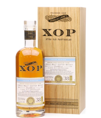 Fles Caol Ila XOP 38 Years Old 1980, Schotse whisky uit de XOP-reeks van Douglas Laing, op voorraad bij slijterij t Bockje in Bathmen