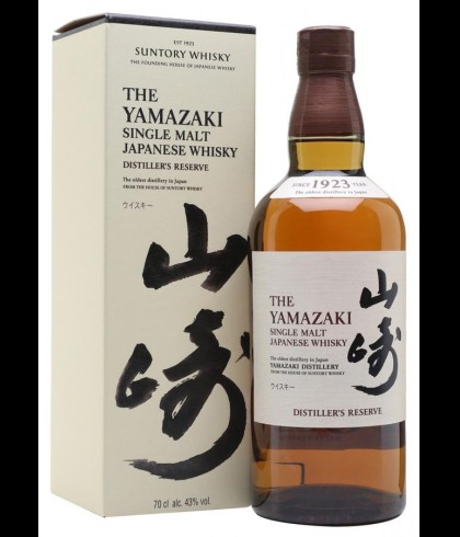 Fles The Yamazaki Distillers Reserve, Japanse single malt whisky, op voorraad bij slijterij t Bockje in Bathmen