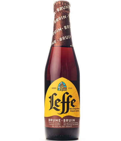 Leffe Bruin, bier bij slijterij t Bockje in Bathmen