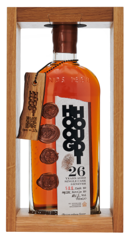 Fles Hooghoudt Aged Genever 26, jenever van Hooghoudt, op voorraad bij slijterij ’t Bockje in Bathmen