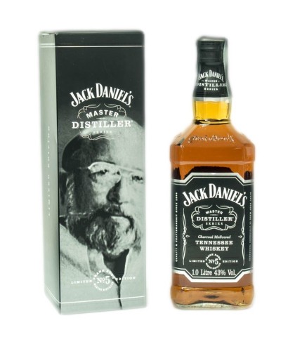 Fles Tennessee whiskey van Jack Daniel’s, op voorraad bij slijterij t Bockje in Bathmen