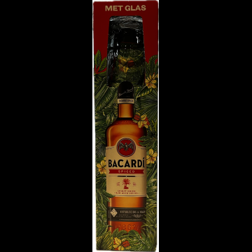 Bacardi Spiced Rum + glas on pack