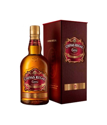 Fles Chivas Regal Extra Oloroso Sherry Casks, single malt whisky, op voorraad bij slijterij t Bockje in Bathmen