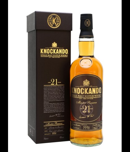 Fles Speyside single malt van Knockando, op voorraad bij slijterij t Bockje in Bathmen