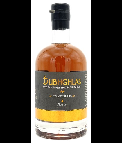 Fles Dubhghlas Wetland 3Y Palo Cortado Finish, whisky, op voorraad bij slijterij t Bockje in Bathmen