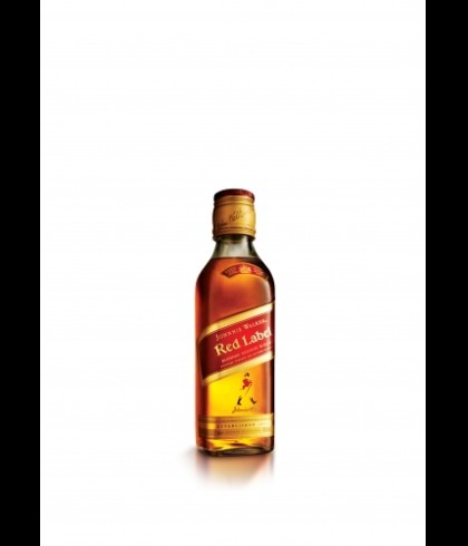Fles blended Scotch van Johnnie Walker, op voorraad bij slijterij t Bockje in Bathmen
