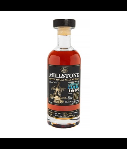 Fles Millstone 16 Years Old Lightly Peated American Oak Special #34, Nederlandse whisky van Zuidam Distillers, op voorraad bij slijterij t Bockje in Bathmen