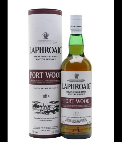 Fles LAPHROAIG PORTWOOD, whisky, bij slijterij t Bockje in Bathmen