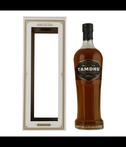 Fles Tamdhu Cask Strength Batch 6, Speyside single malt whisky uit Knockando, op voorraad bij slijterij t Bockje in Bathmen