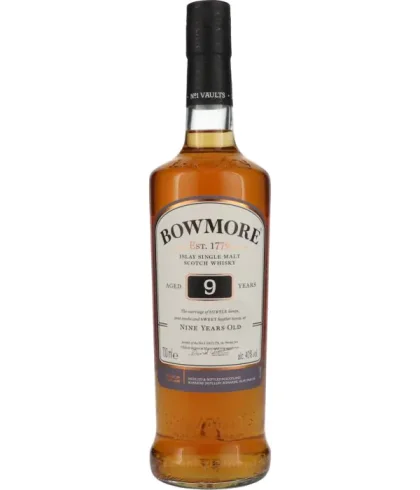 Fles Bowmore 9Y, single malt whisky, op voorraad bij slijterij t Bockje in Bathmen