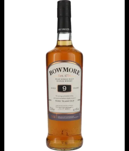 Fles Bowmore 9Y, single malt whisky, op voorraad bij slijterij t Bockje in Bathmen
