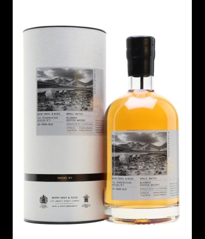 Fles The Perspective Series 25 Years Old No. 1, single malt whisky, op voorraad bij slijterij t Bockje in Bathmen