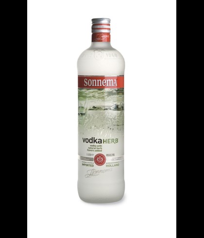 Fles Sonnema Vodka Herb uit Bolsward, wodka met kruiden, op voorraad bij slijterij t Bockje in Bathmen