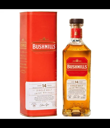 Fles Bushmills 14 Years Old M&aacute;laga Cask, single malt whisky, op voorraad bij slijterij t Bockje in Bathmen