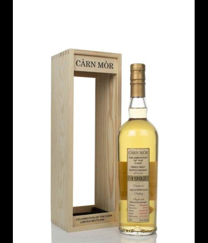 Fles C&agrave;rn M&ograve;r Celebration Cask, single malt whisky, op voorraad bij slijterij t Bockje in Bathmen