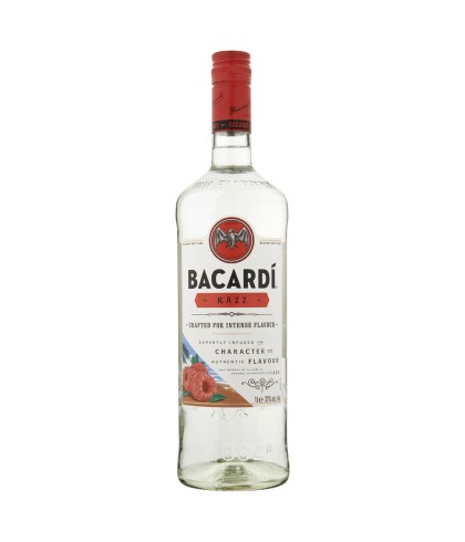 Fles Bacardi Razz, rum, bij slijterij t Bockje in Bathmen