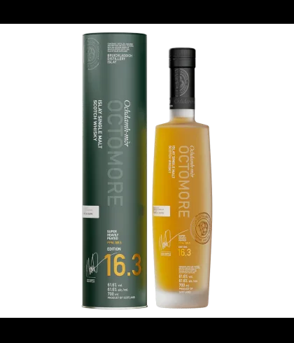 Fles Octomore 16.3, zwaar geturfde Islay single malt, op voorraad bij slijterij t Bockje in Bathmen