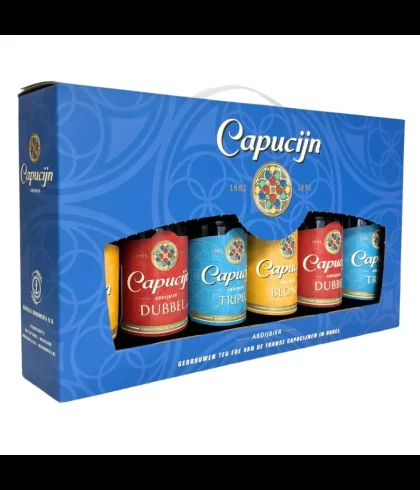Budels Capucijn geschenkdoos met zes flessen van 30 centiliter, bij slijterij t Bockje in Bathmen