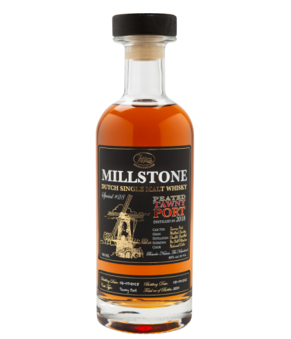 Fles Millstone Dutch Peated Single Malt 2018 Tawny Port Cask, Nederlandse whisky van Zuidam Distillers, op voorraad bij slijterij t Bockje in Bathmen