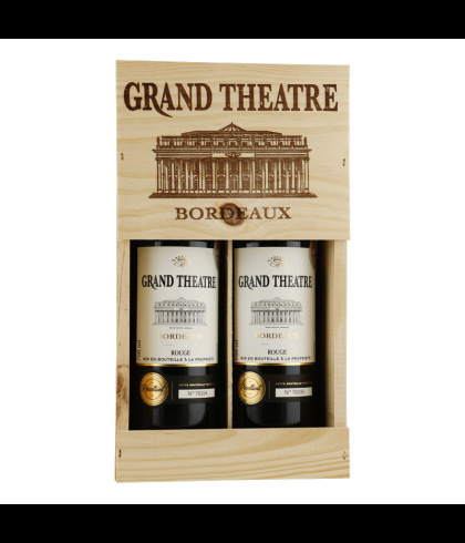 Geschenk Grand Theatre Bordeaux kist met 2 flessen, bij slijterij ’t Bockje in Bathmen