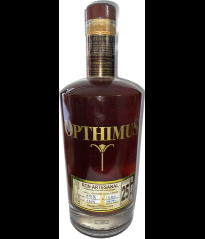 Fles Opthimus 25Y, rum, op voorraad bij slijterij t Bockje in Bathmen