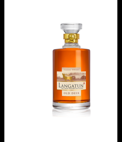 Fles Zwitserse whisky van Langatun, op voorraad bij slijterij t Bockje in Bathmen