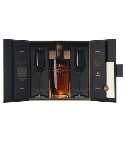Filliers Barrel Aged Genever 30Y, jenever bij slijterij t Bockje in Bathmen