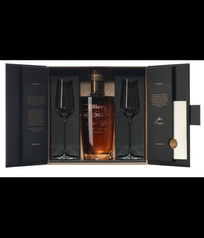 Filliers Barrel Aged Genever 30Y, jenever bij slijterij t Bockje in Bathmen