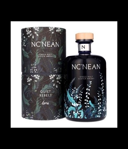 Fles Ncnean Quiet Rebels Lorna, Schotse biologische single malt, op voorraad bij slijterij t Bockje in Bathmen