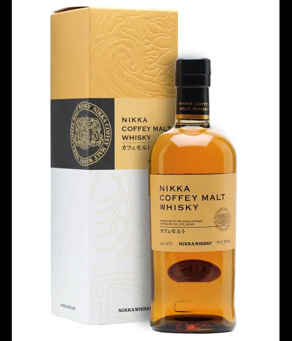Fles Nikka Coffey Malt, Japanse whisky van Nikka, op voorraad bij slijterij t Bockje in Bathmen