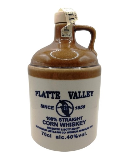 Fles Platte Valley 100% Straight Corn Whiskey, whisky, op voorraad bij slijterij ’t Bockje in Bathmen