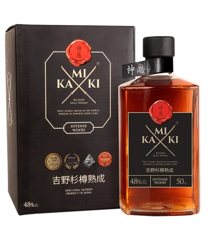 Fles blended malt van Kamiki, op voorraad bij slijterij t Bockje in Bathmen