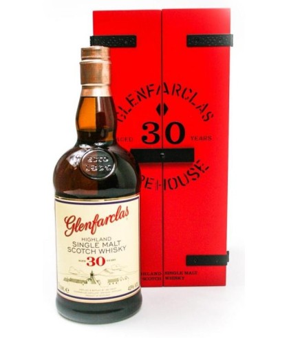 Fles Glenfarclas 30 Years Old, single malt whisky, op voorraad bij slijterij t Bockje in Bathmen