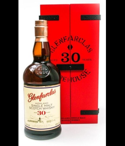 Fles Glenfarclas 30 Years Old, single malt whisky, op voorraad bij slijterij t Bockje in Bathmen