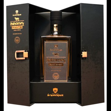 De Bronckhorst Dahomey Peated Grain Whisky