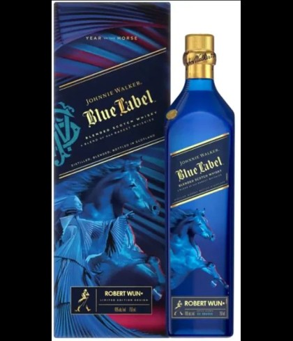 Fles blended Scotch van Johnnie Walker, op voorraad bij slijterij t Bockje in Bathmen