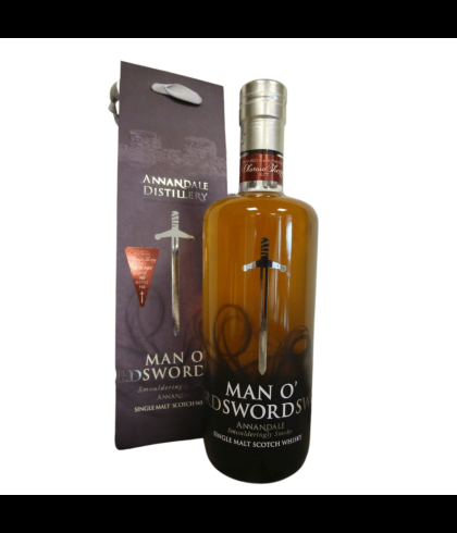 Fles Annandale Man O&rsquo;Sword 2015, Lowland single malt van de Annandale-distilleerderij, op voorraad bij slijterij t Bockje in Bathmen