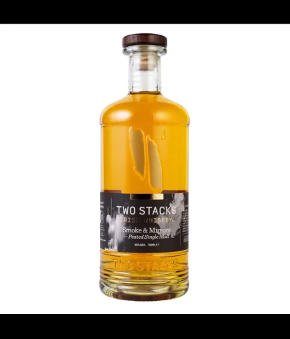 Fles Two Stacks Smoke & Mirrors, whisky, op voorraad bij slijterij ’t Bockje in Bathmen