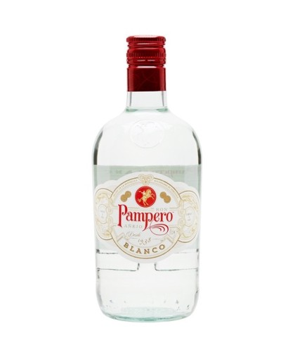 Fles Pampero Blanco, rum, op voorraad bij slijterij t Bockje in Bathmen